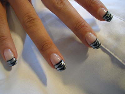 Nail-FrenchT iger schwarz