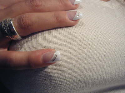 Nail-design gucci)